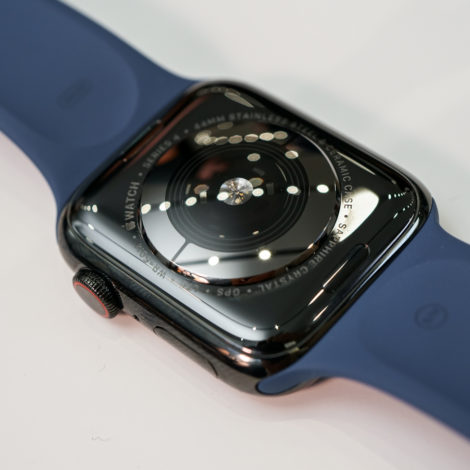 Apple Watch series 4 caseback