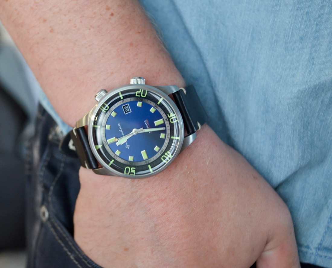 spinnaker vintage bradner dive watch on wrist