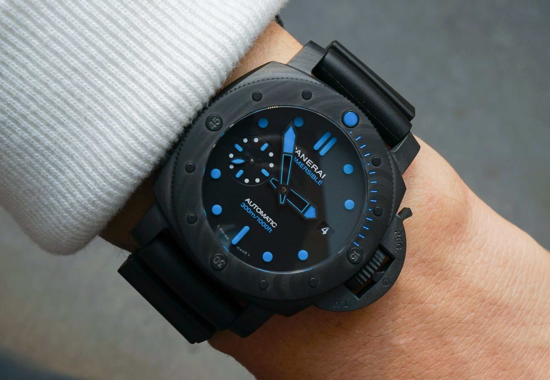 Panerai Submersible Carbotech 47mm PAM 1616