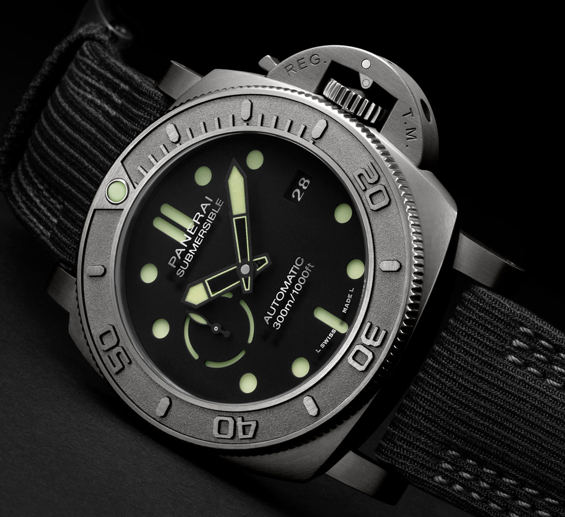 Panerai Submersible Mike Horn Edition PAM 984 & PAM 985 dive watch
