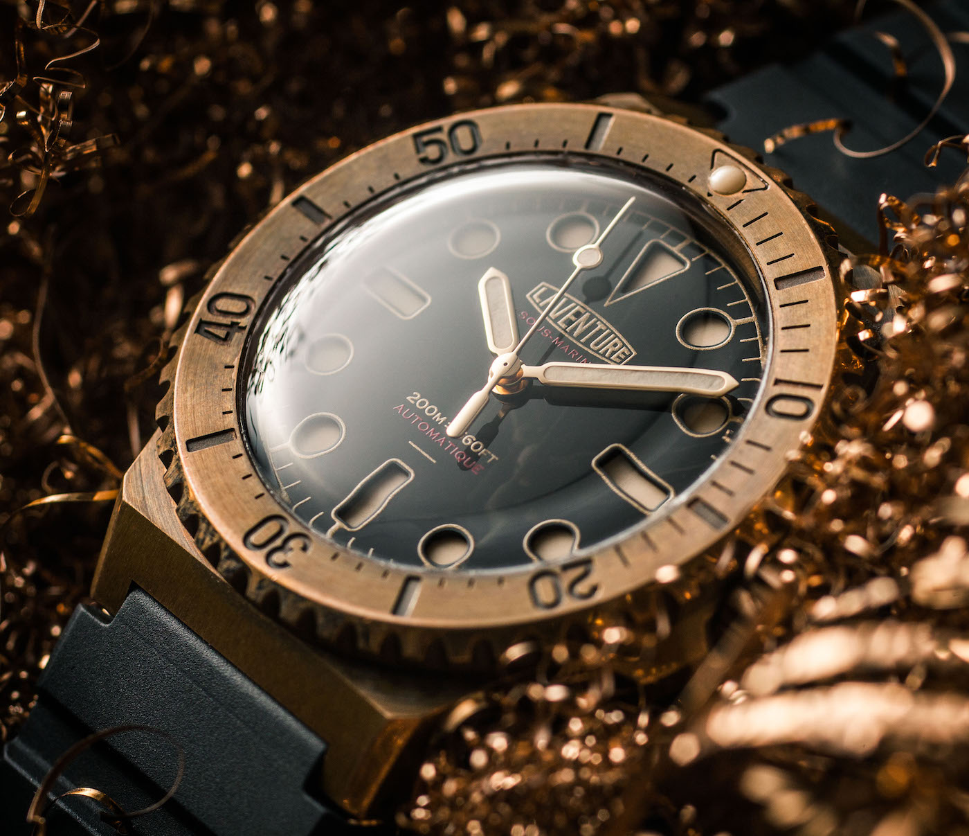 Laventure-Sous-Marine-Bronze-Watch-Filings