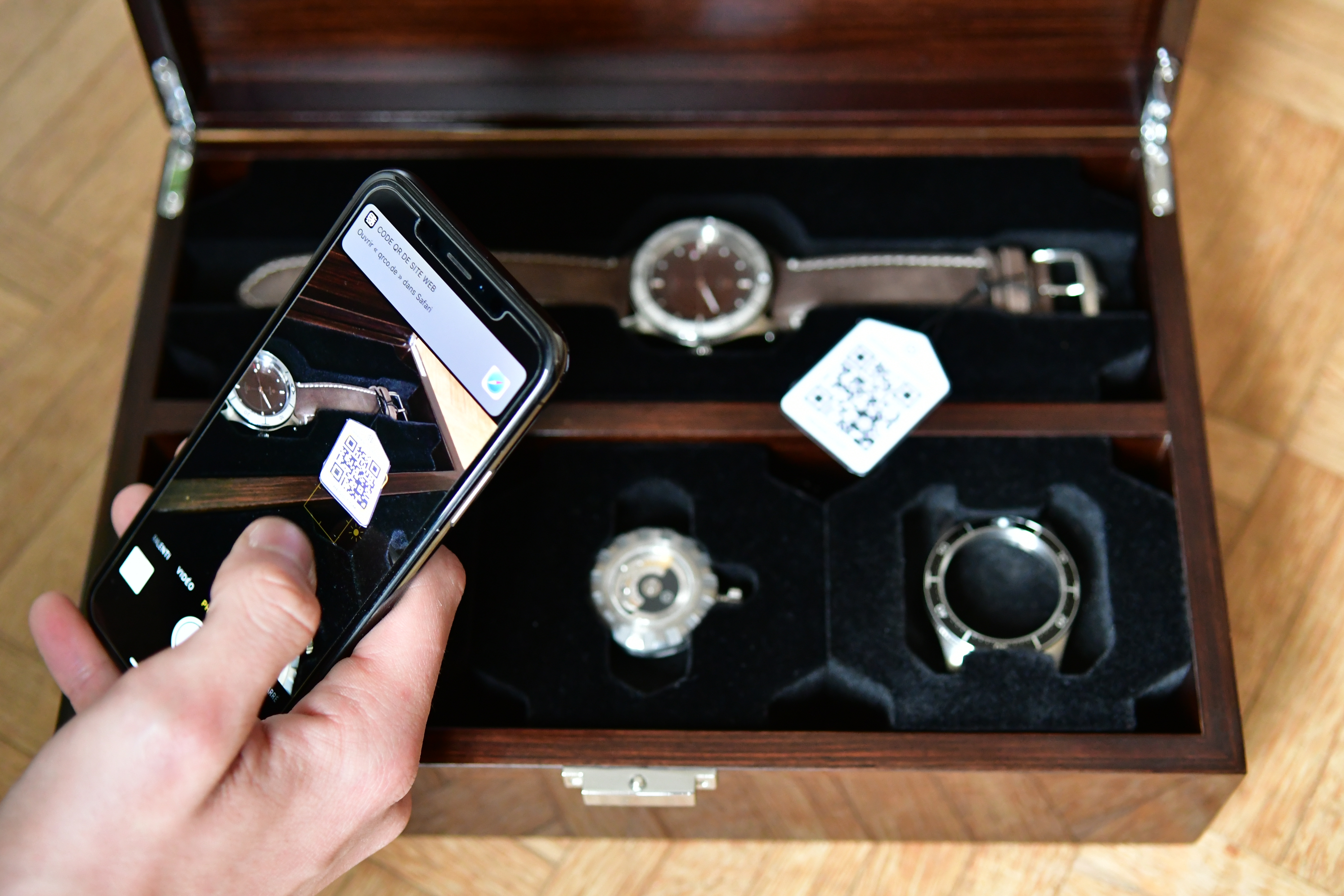 How Digital Technology Can Revolutionize The Traditional Watch Retail Market