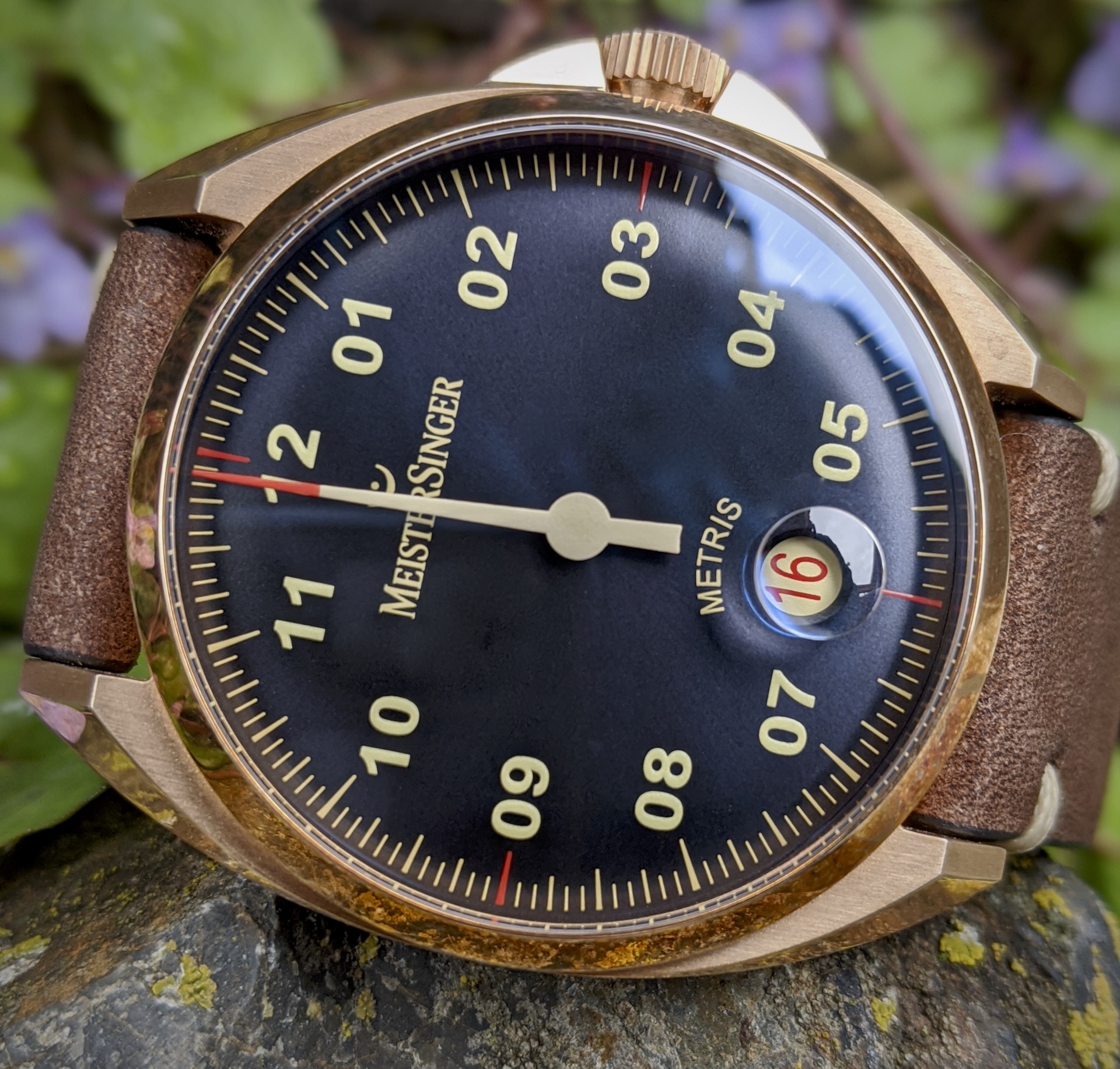 MeisterSinger Metris Bronze Watch Review