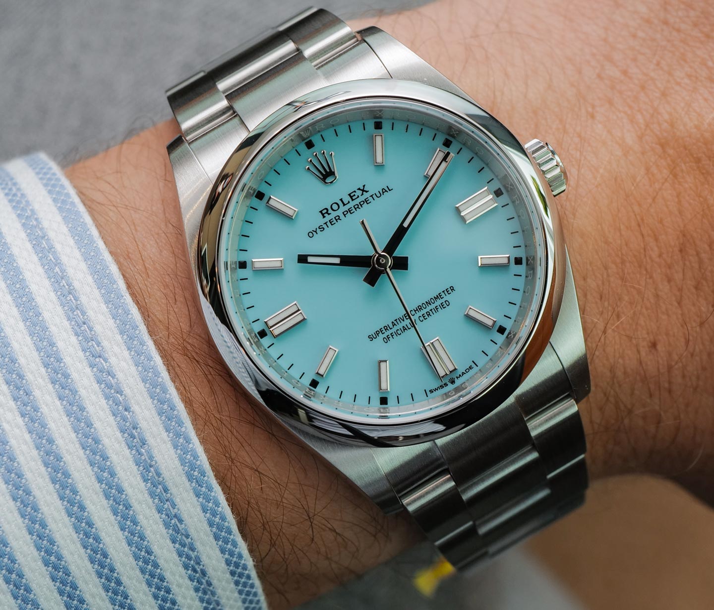Rolex Oyster Perpetual 36 126000 watch 10