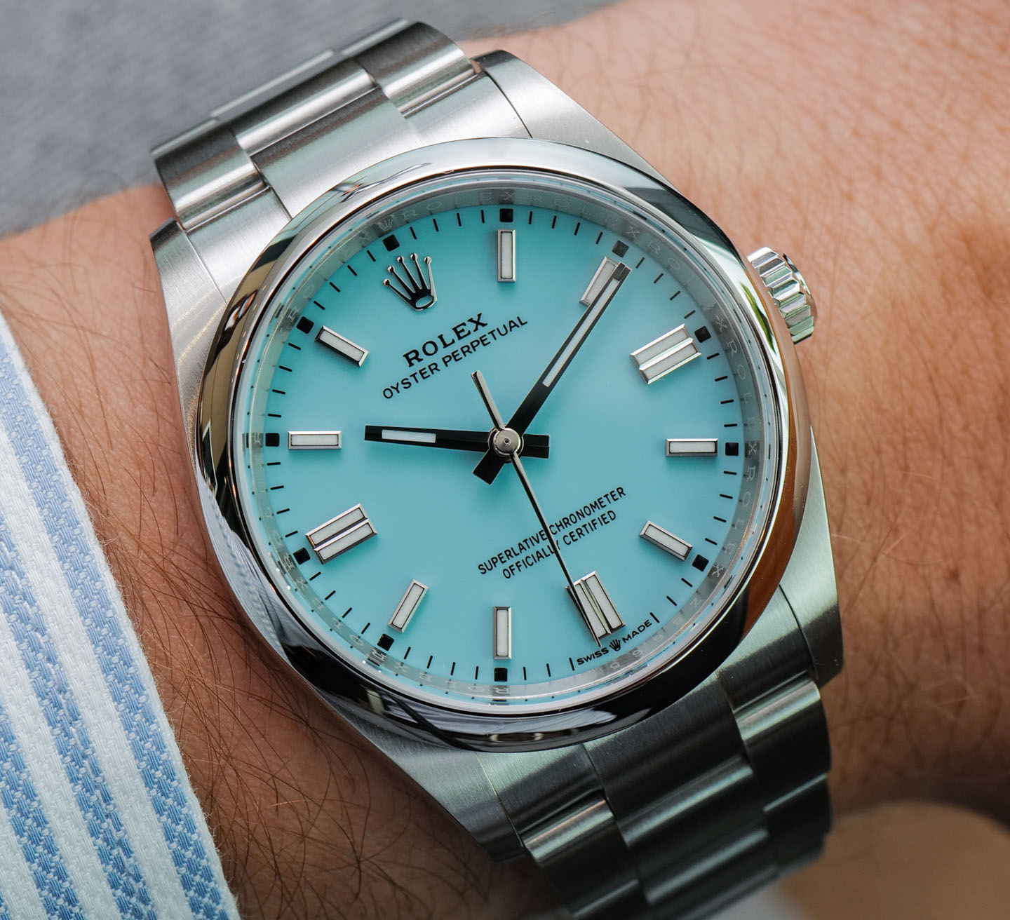 Rolex Oyster Perpetual 36 126000 watch 11