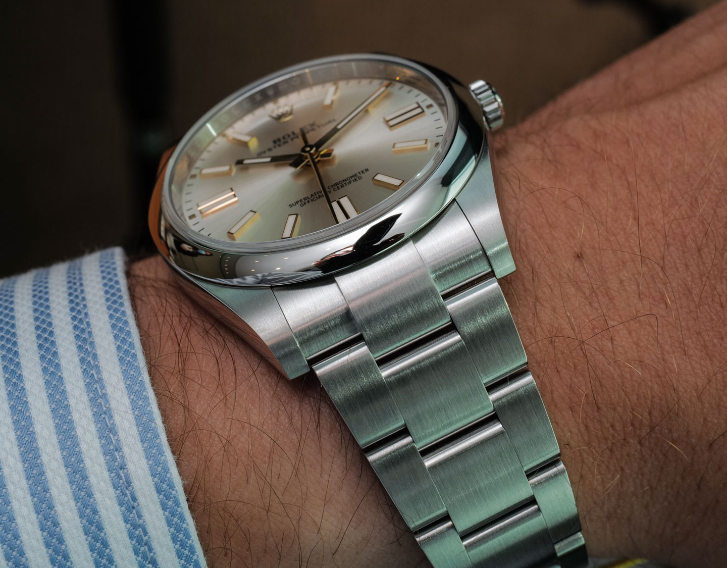 Rolex-Oyster-Perpetual-41-124300-watch-7-1.jpg