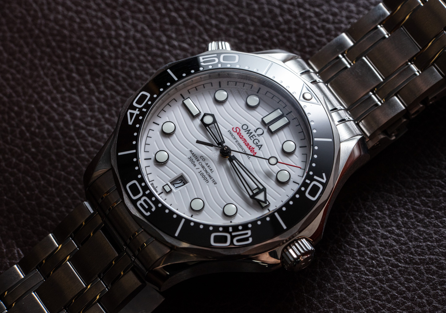The Omega Seamaster 300M Perfects The White-Dial Sports Watch
