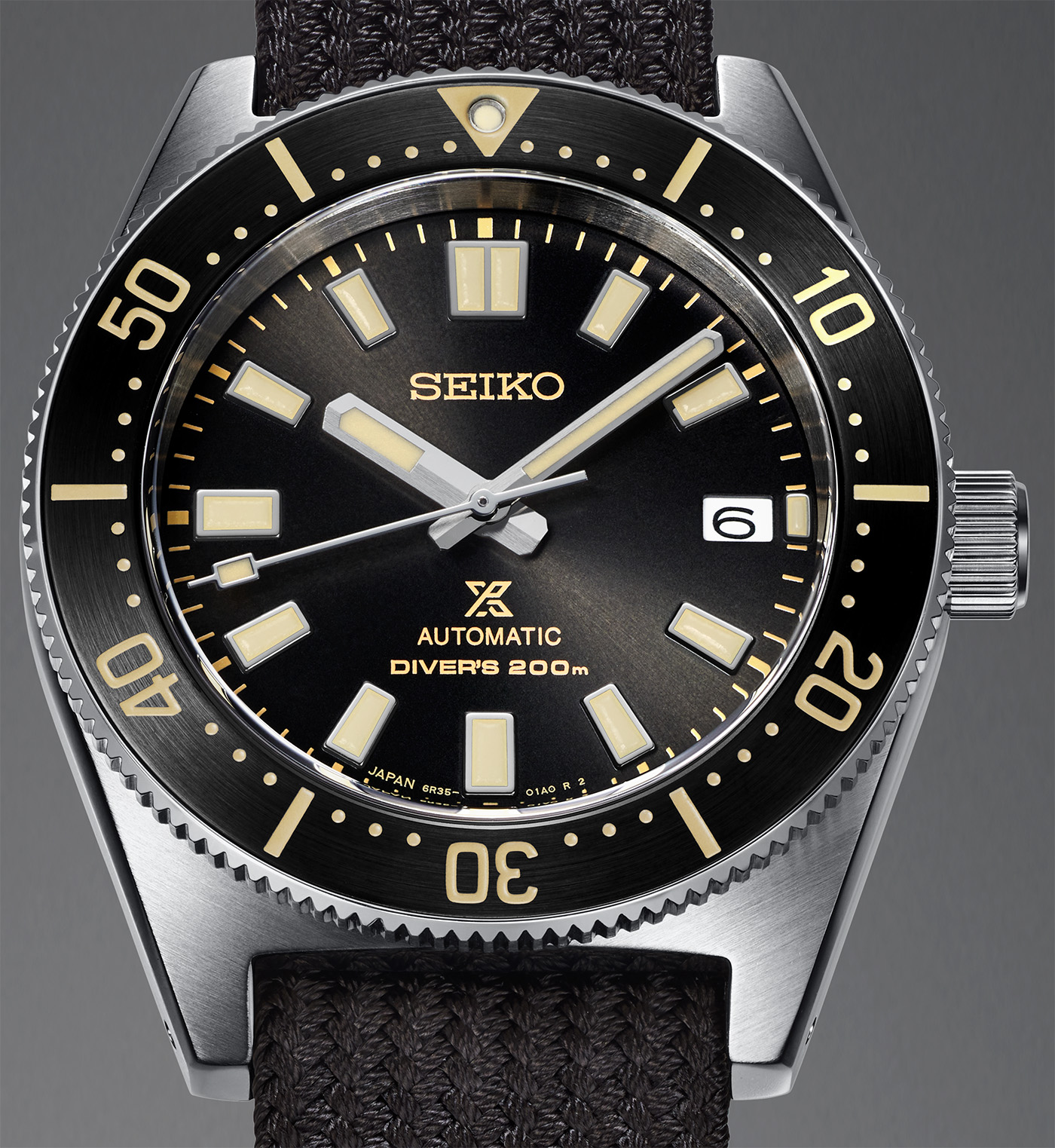 Seiko Unveils Prospex SPB237 And Prospex SPB239 Dive Watches | aBlogtoWatch