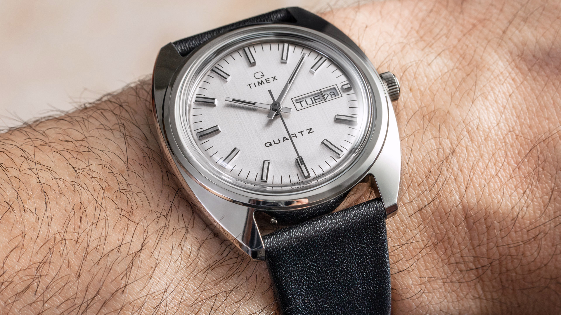Hands-On: Q Timex 1978 Reissue Day-Date | aBlogtoWatch