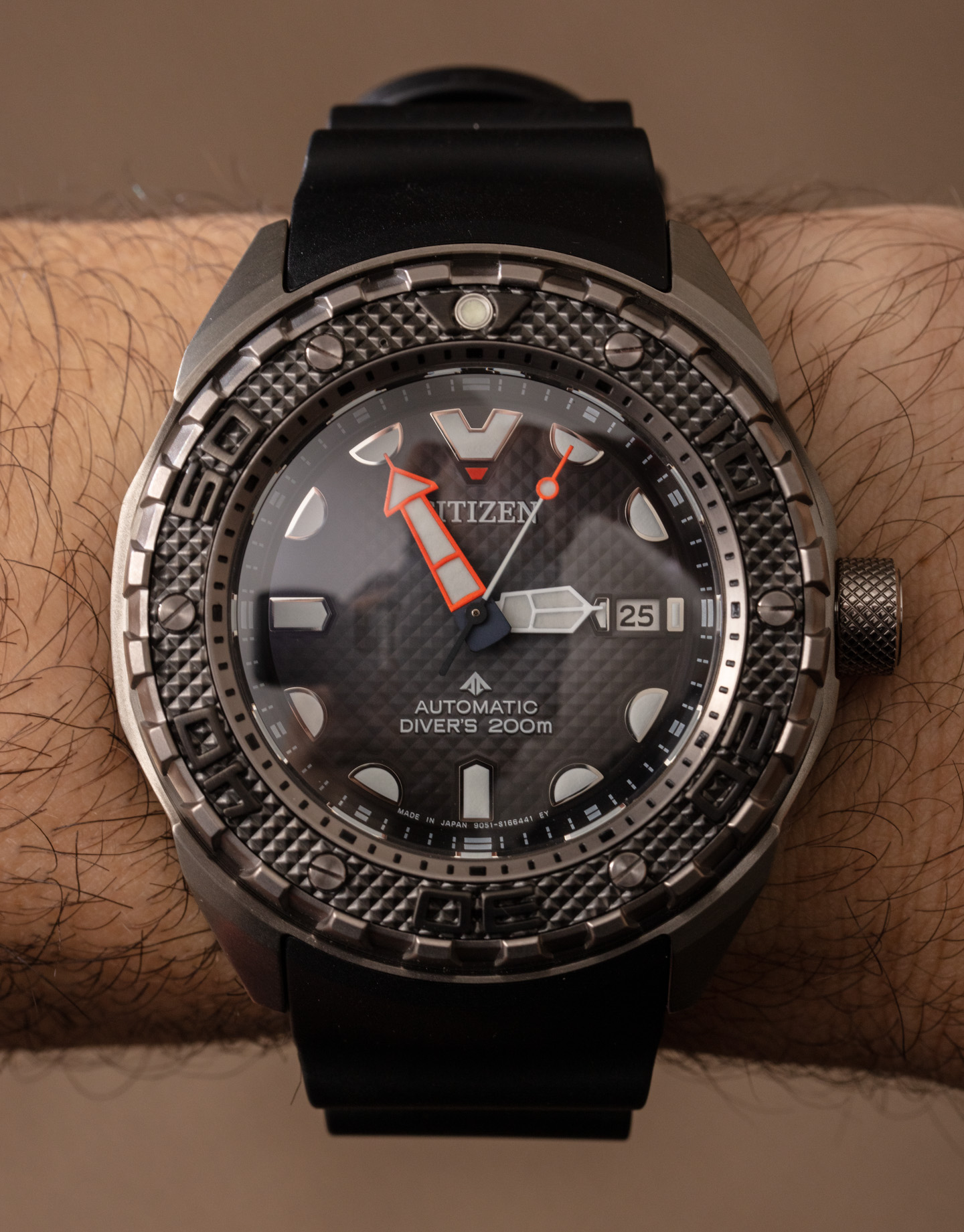 Watch Review: Citizen Promaster Mechanical Diver 200M NB6004-08E |  aBlogtoWatch