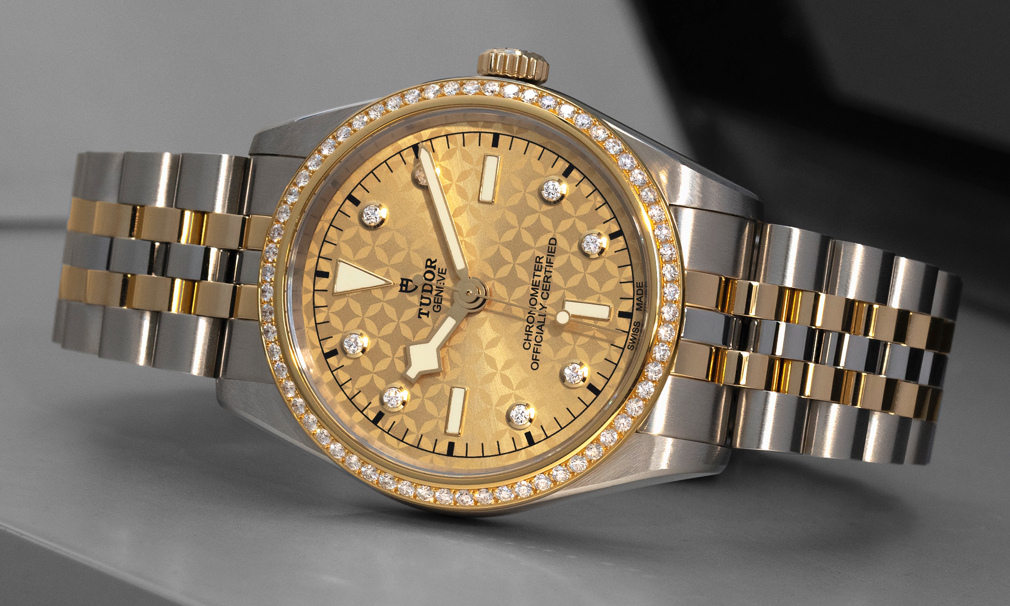 First Look: Tudor Introduces Black Bay 31/36/39/41 Steel And Gold ...