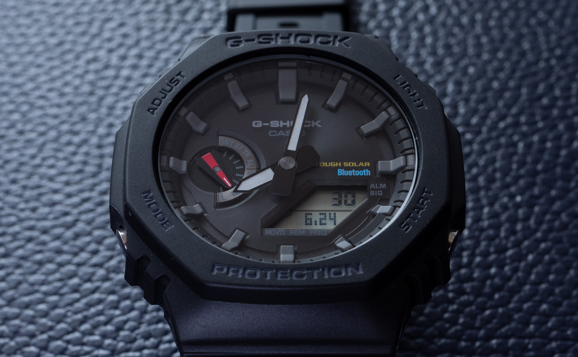 Solar Bluetooth Tough With Hands-On: aBlogtoWatch | Watch & GA-B2100 Casio G-Shock