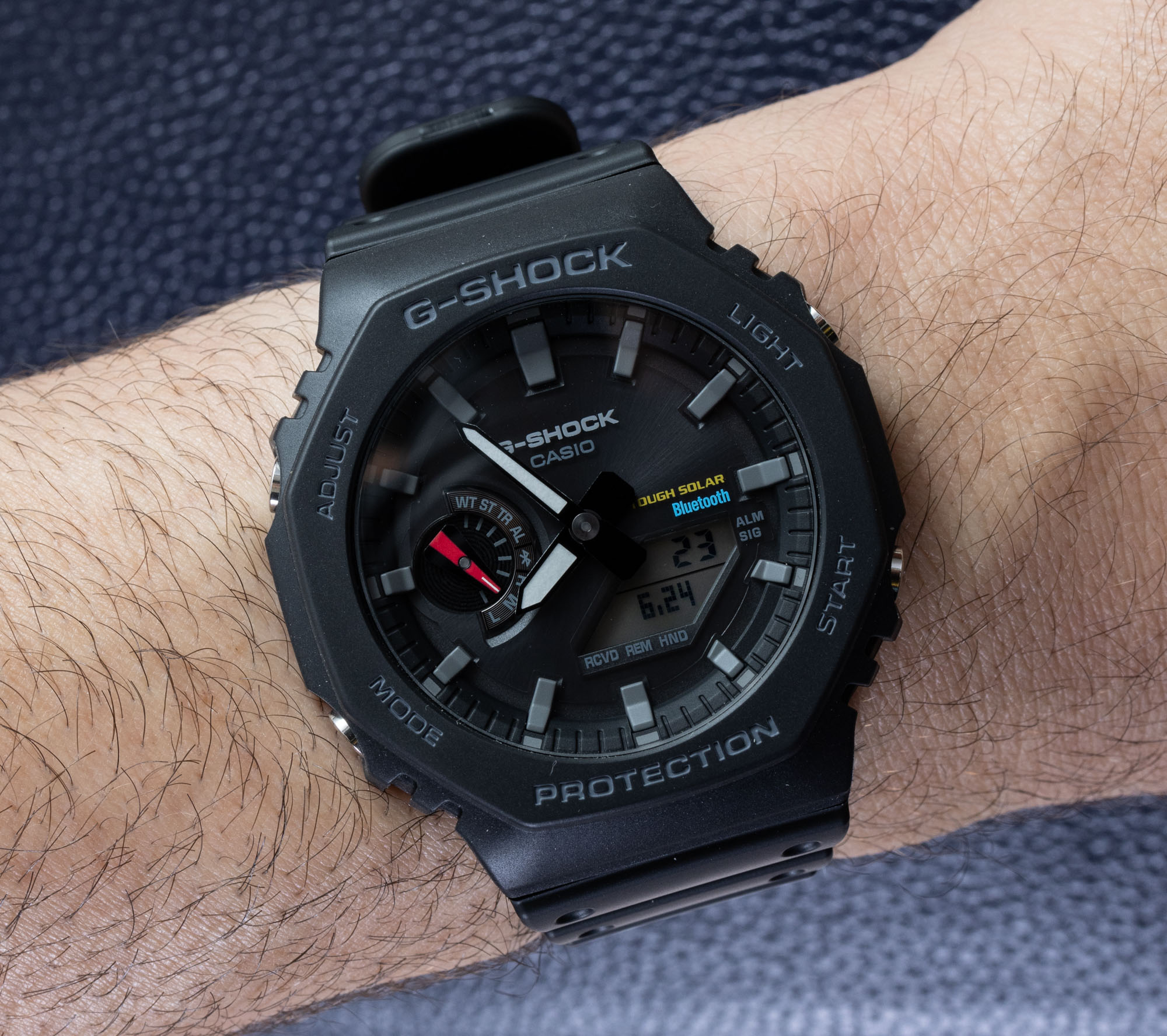 Watch GA-B2100 Solar Casio Tough With Hands-On: Bluetooth | aBlogtoWatch G-Shock &