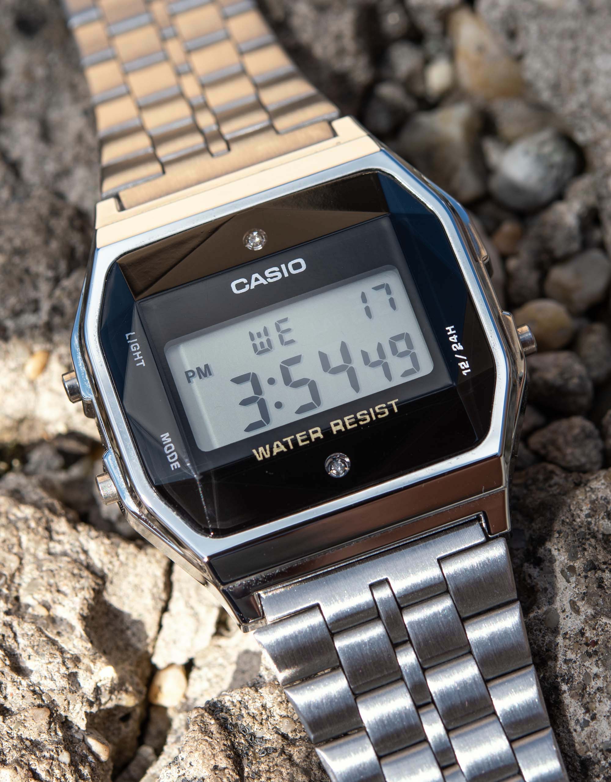 medeleerling kleding Franje Casio A159WAD-1D Watch Review: Should You Buy The Cheapest-Ever Diamond-Set  Watch? | aBlogtoWatch