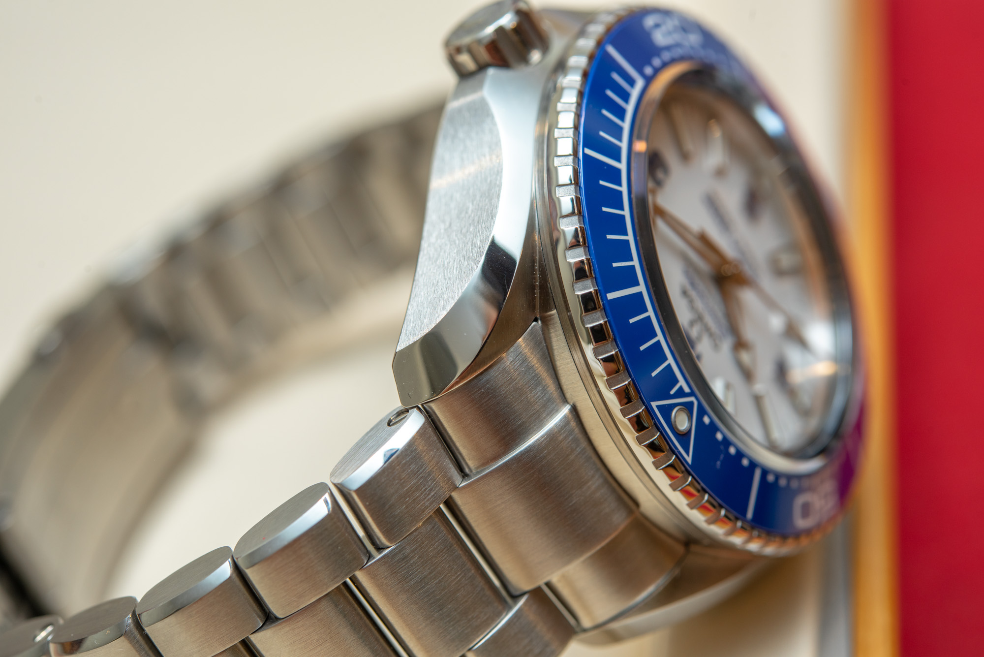 Metal Bracelet Watches, Watch Materials
