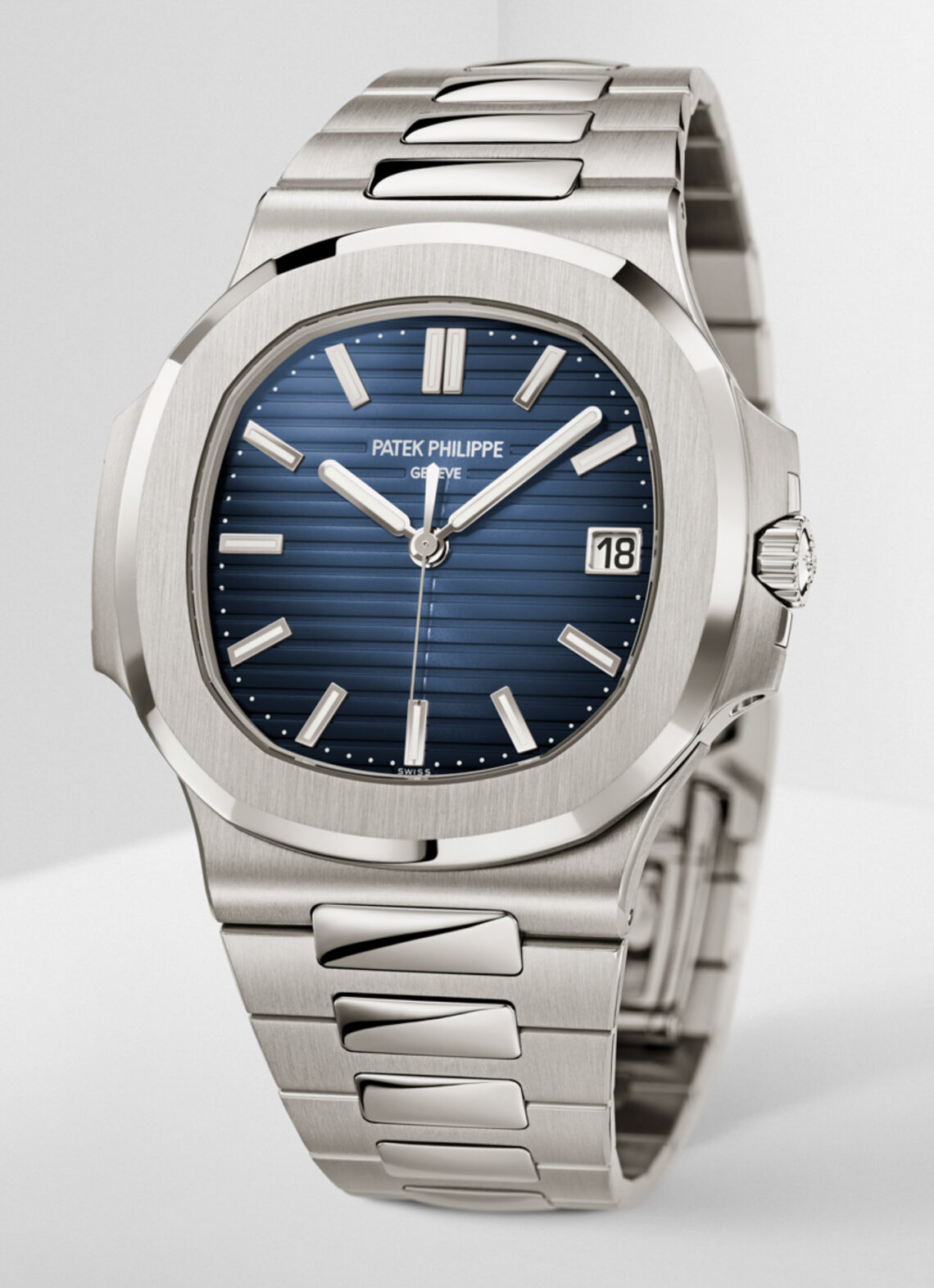 Patek Philippe Nautilus 5811 Watch Debuts As The White Gold 5811/1G-001 ...