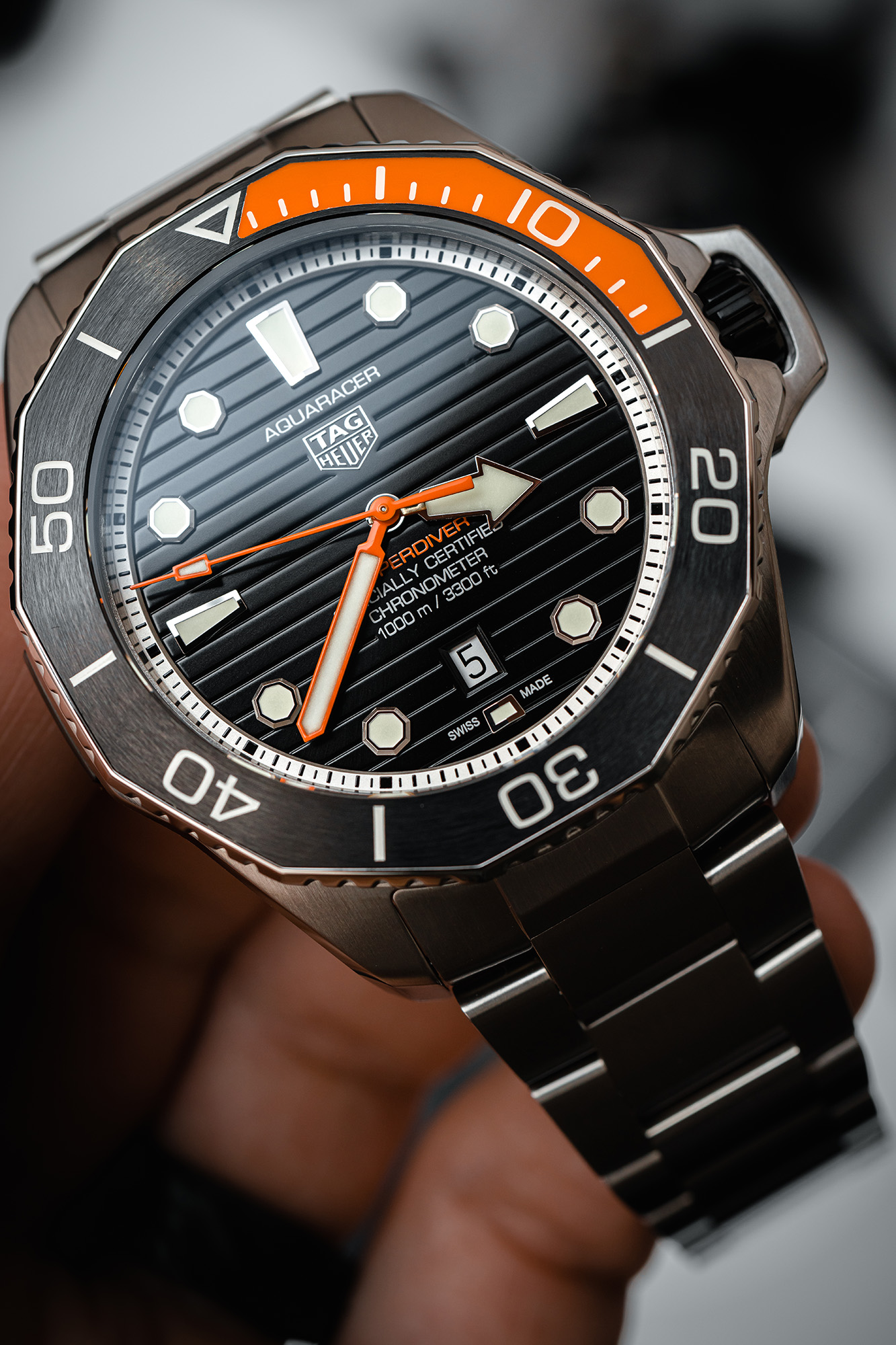 NEW DEPTHS: TAG HEUER UNVEILS THE ULTIMATE DIVING WATCH