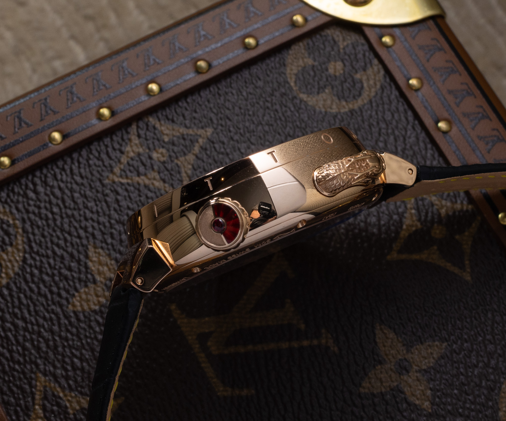 Louis Vuitton Tambour Opera Automata – Q1EN2Y – 575,620 USD – The Watch  Pages