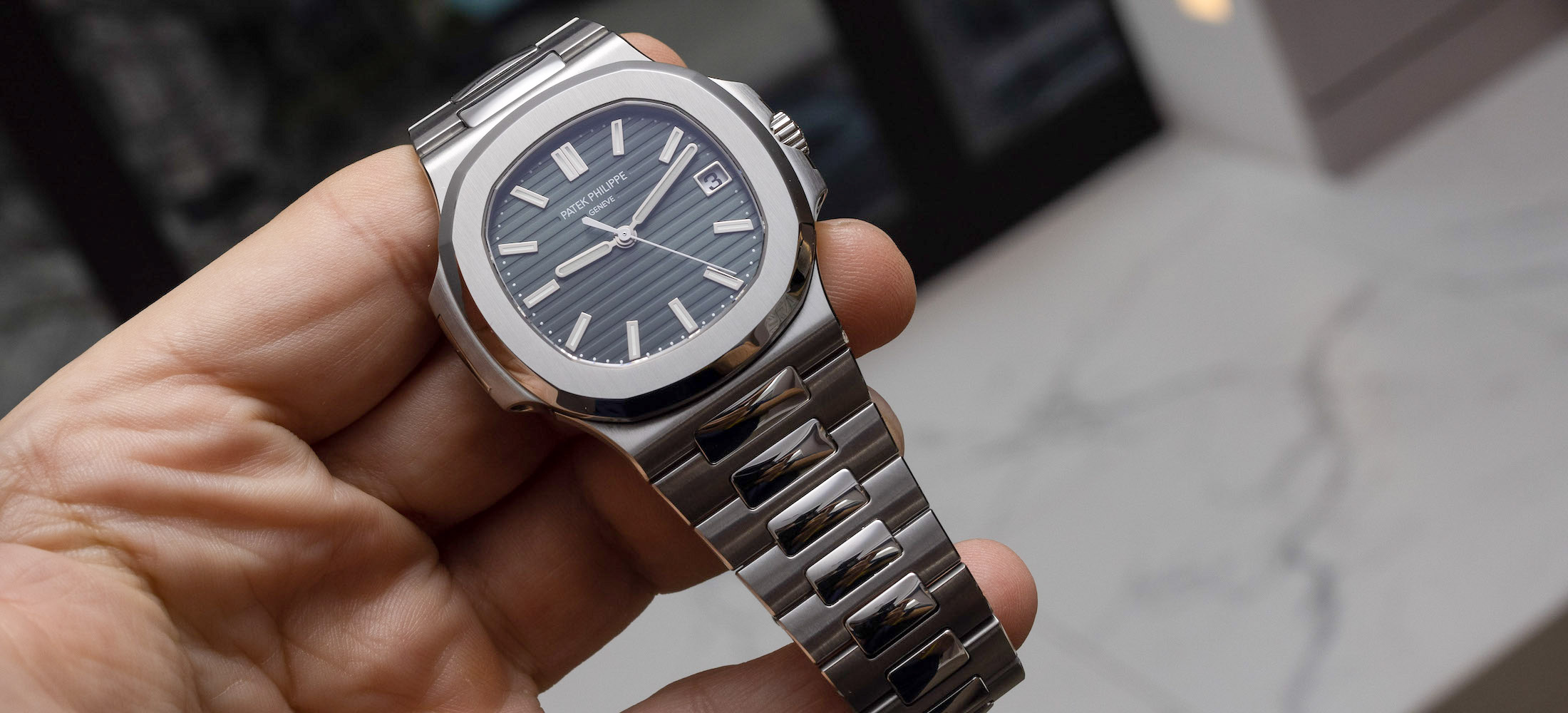 Patek Philippe Nautilus Tiffany Dial With ruby bezel  Patek philippe, Patek  philippe nautilus, Bracelet watch