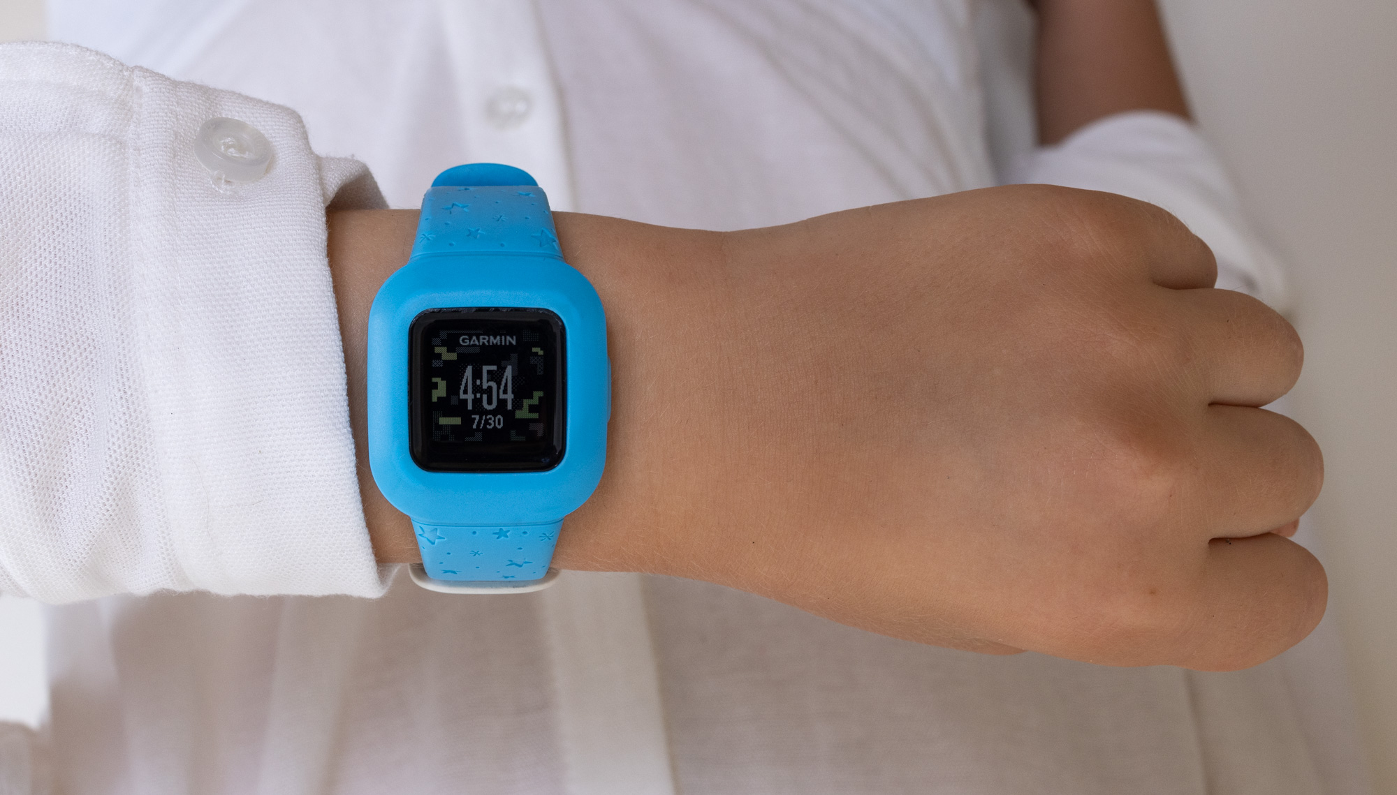 Watch Review: The Kids' Garmin Vivofit Jr. 3 & Bounce Smartwatches