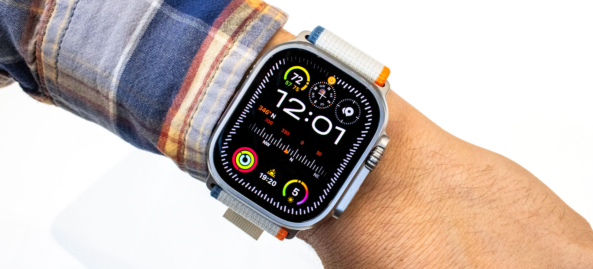 Hands-On: Apple Watch Ultra 2 Adds Carbon Neutral Options & Spec