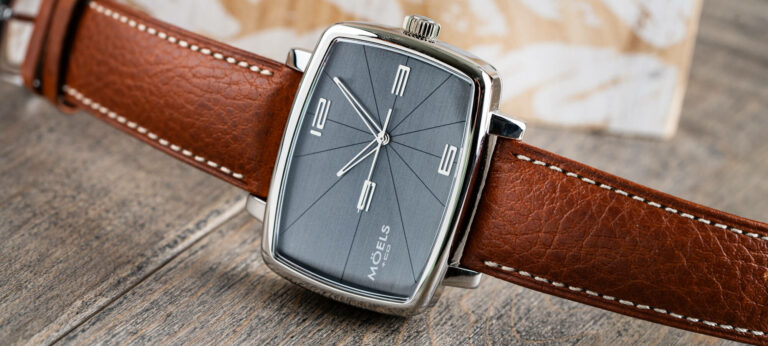 Watch Review: The Mid-Century Modern Möels & Co. 528